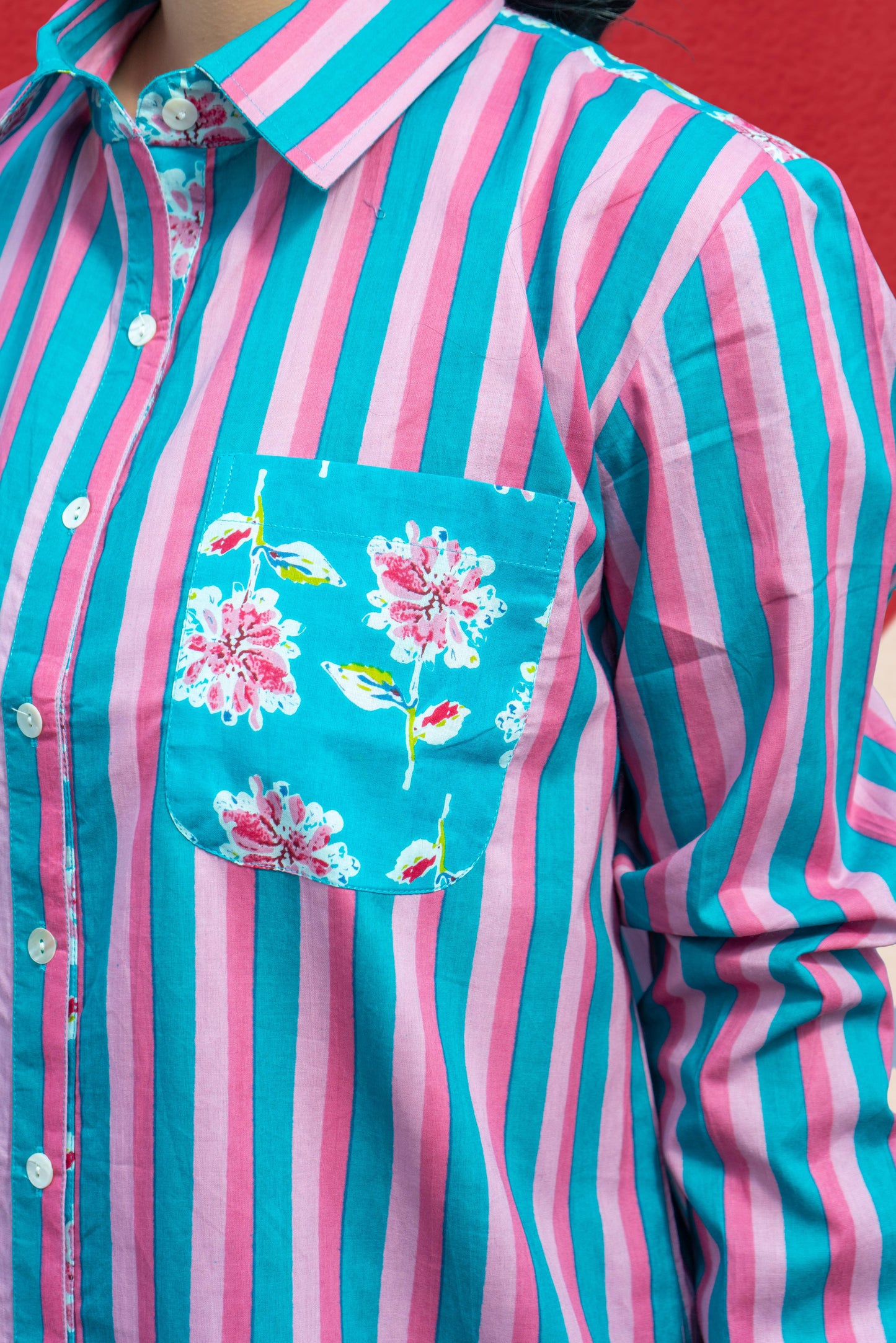 Turquoise tulip shirt